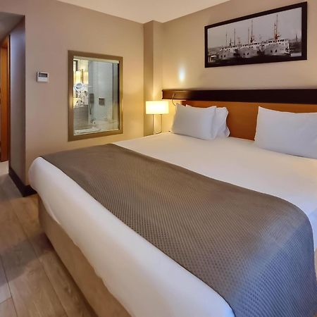 Port Bosphorus Hotel Истанбул Екстериор снимка