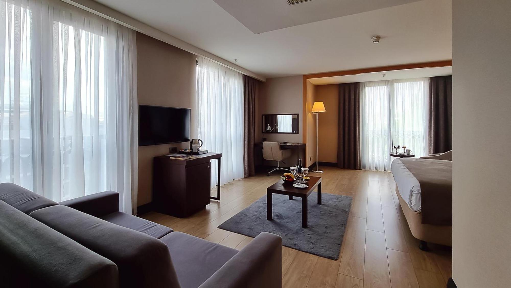 Port Bosphorus Hotel Истанбул Екстериор снимка