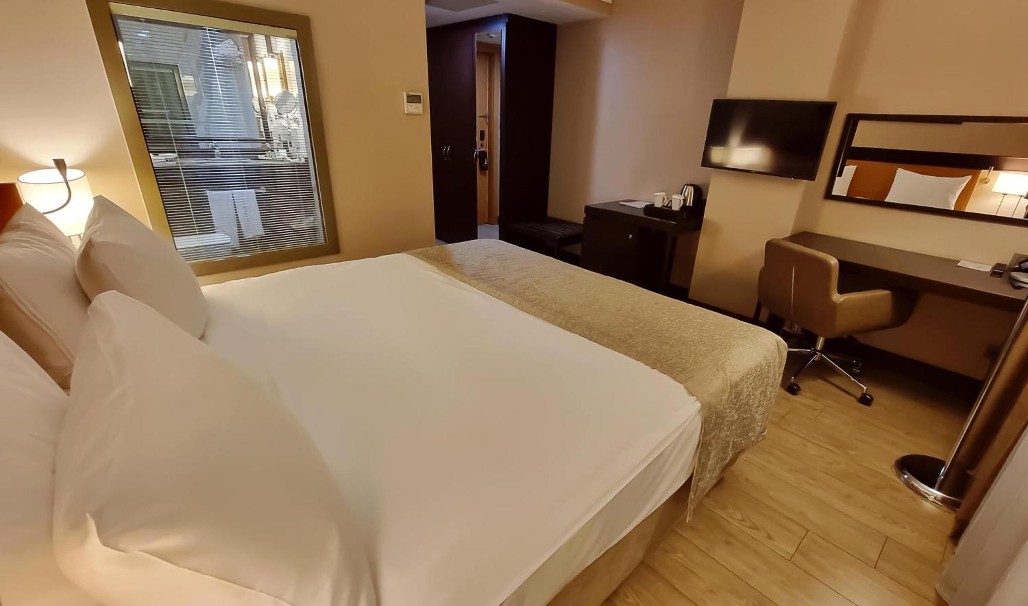 Port Bosphorus Hotel Истанбул Екстериор снимка