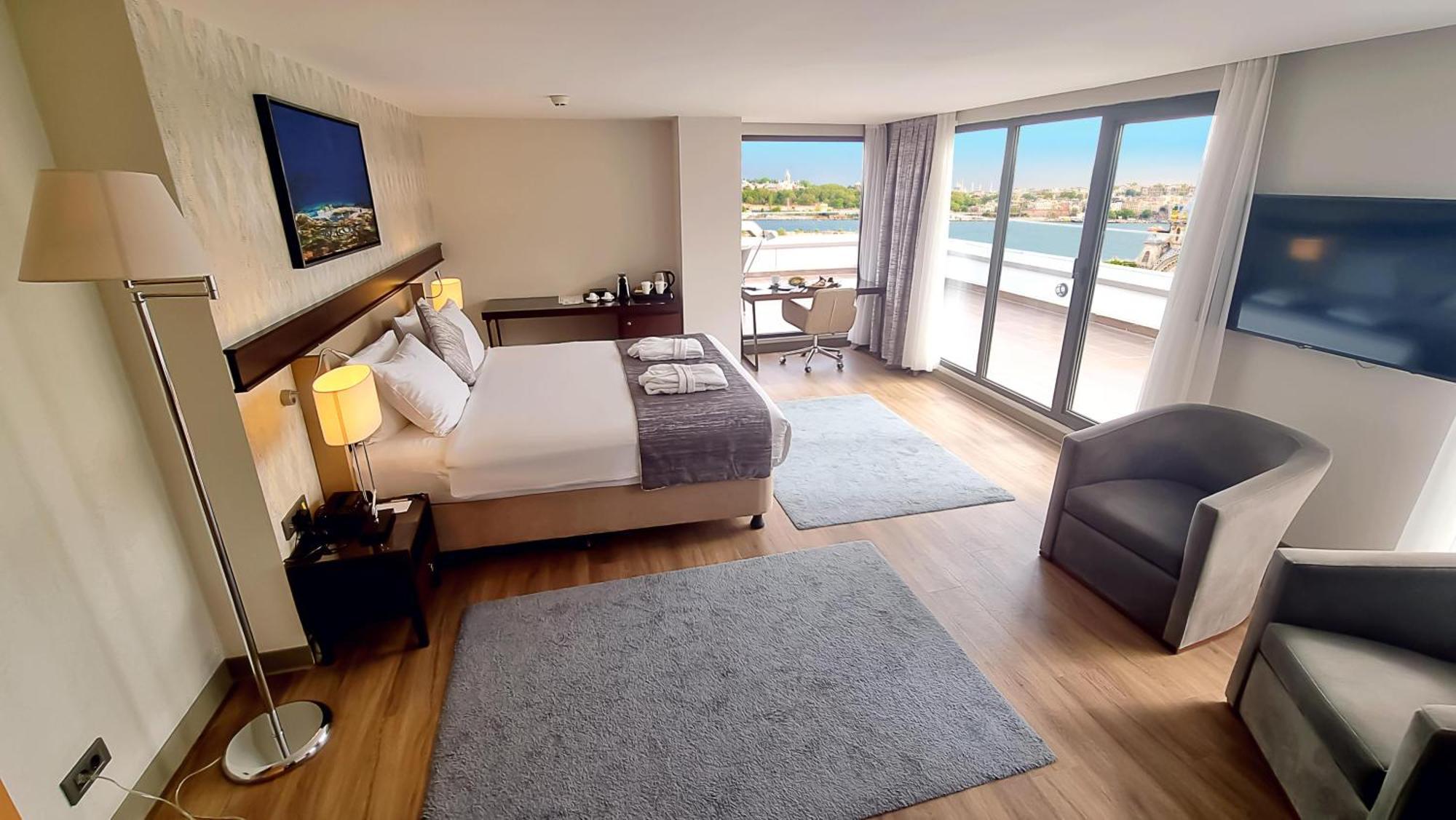 Port Bosphorus Hotel Истанбул Екстериор снимка