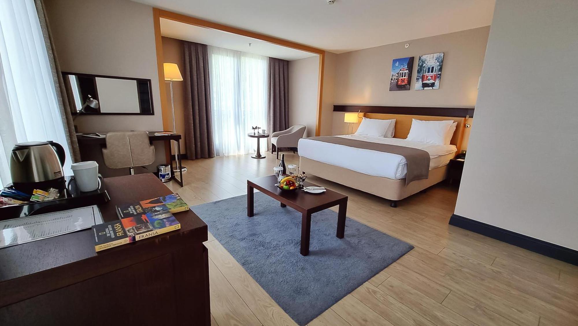 Port Bosphorus Hotel Истанбул Екстериор снимка